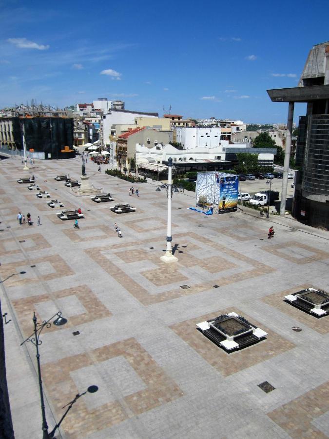Appartement Piata Ovidiu Square à Constanţa Extérieur photo